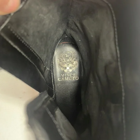 Vince Camuto boots - Picture 7 of 10